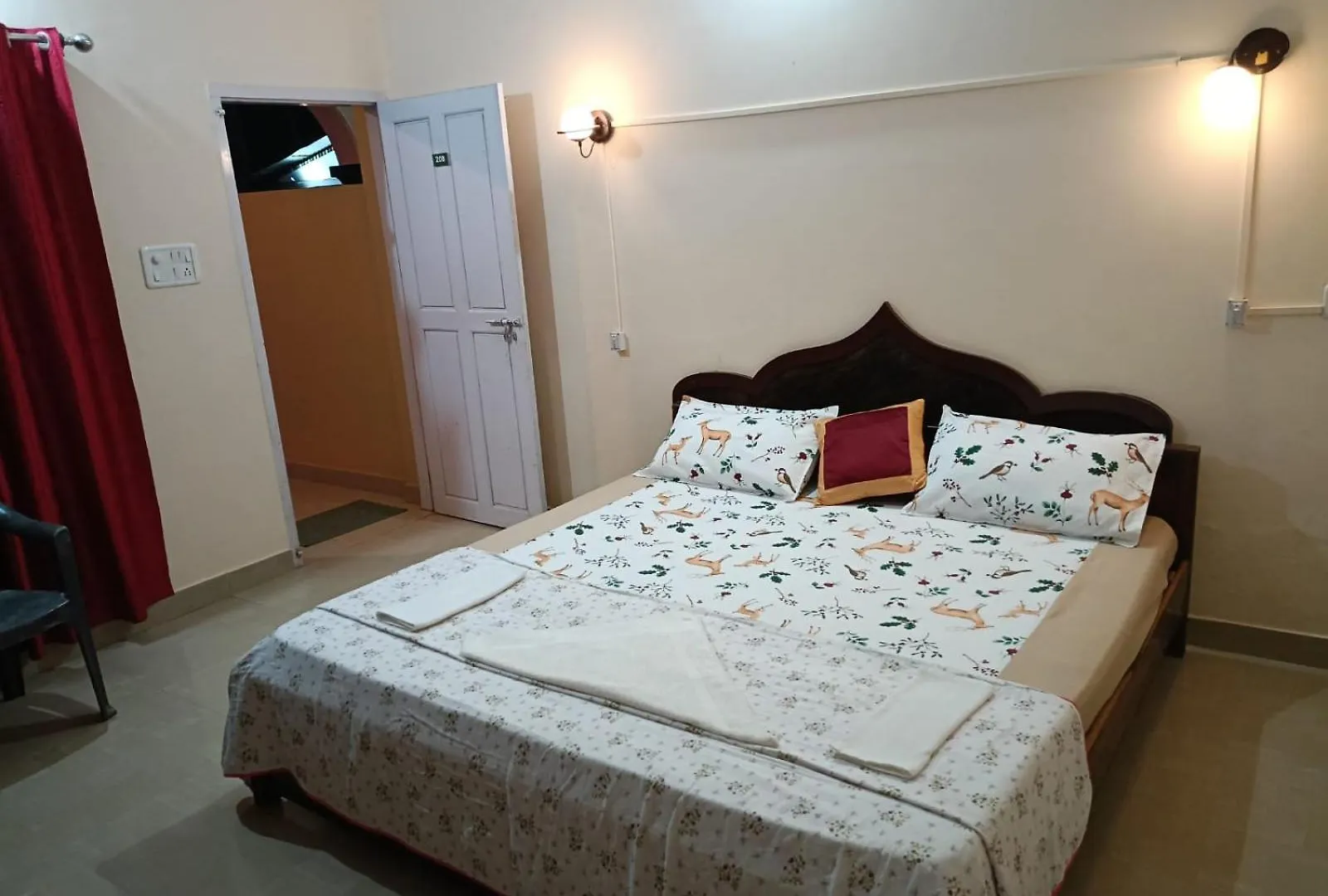 Hill Top Beach Resort فاركَالا الهند